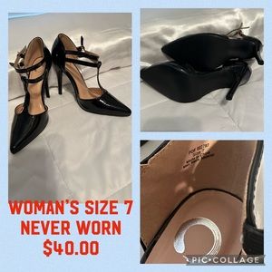 Journee woman’s high heels